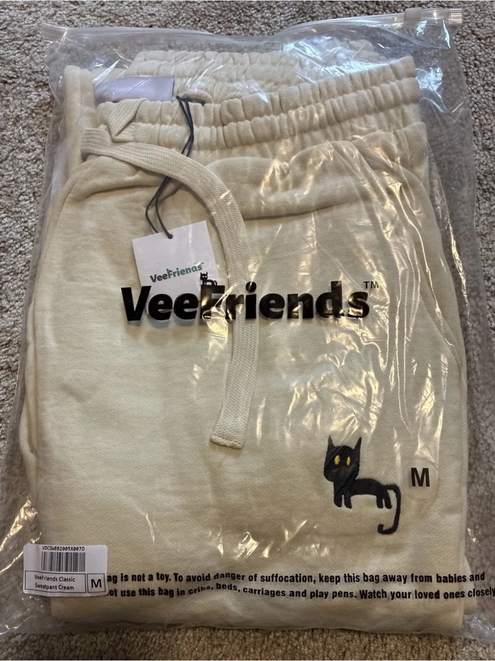 Veefriends Very Lucky Black Cat Cream Classic Sweatpants Men’s New Tagged